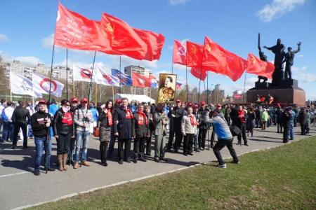 Пермский край. Цветы в честь победителей!