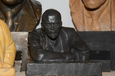 Г.А. Зюганов посетил выставку, посвященную жизни и деятельности В.И. Ленина и И.В. Сталина