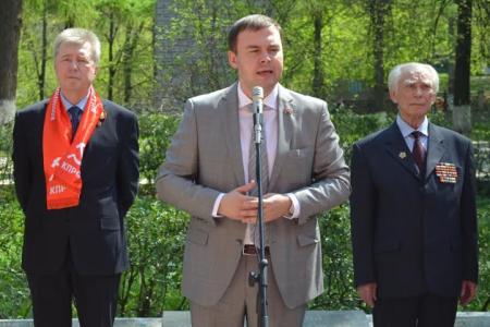 Первомай в Туле: красным не по пути с сине-голубыми!