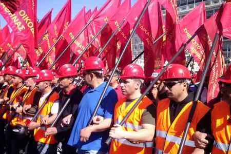 Греция: Красный Первомай, передовой рабочий класс