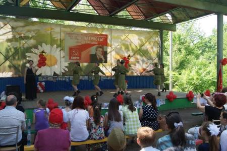 Волгоградская область. Фестиваль-конкурс «Юные патриоты» имени А.В. Апариной продолжает открывать новые таланты