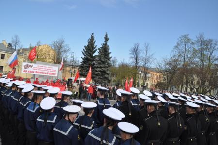 Санкт-Петербург: Автопробег «Наша Великая Победа» посетил Кронштадт