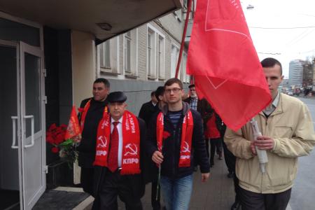 Позор властям Татарстана. Депутатов Госсовета Х.Г.Миргалимова, А.В.Прокофьева, а также активиста Р.Гайфулина задержала полиция якобы за несанкционированное первомайское шествие