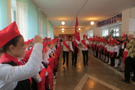 Краснодарский край. Пионерская линейка в Белореченске