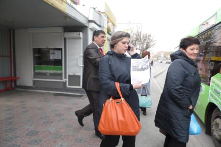 «Нет войне!». Тюменские коммунисты провели одиночные пикеты в поддержку жителей Юго-Востока Украины