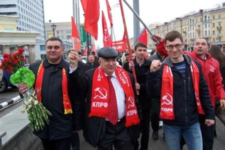  Первомай в Татарстане. «Сегодня вся Россия знает, хулиганам в Казани пройти по центру города – можно, а тем, кто хочет соблюдать закон – нет!»