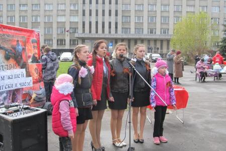 Кострома. «Угощаем кашей по-солдатски и чаем» 