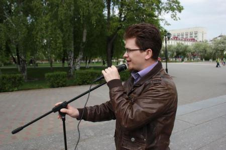 Тюменские коммунисты провели митинг в честь Дня пионерии