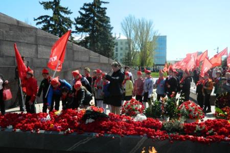 Самарская область. Возложение цветов к Вечному огню