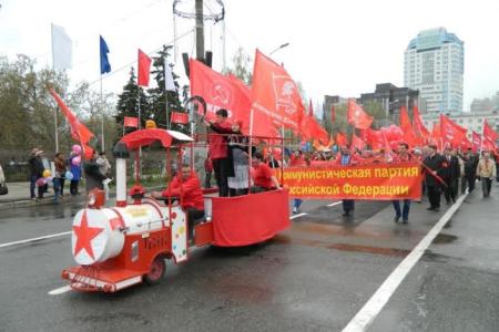 Первомай встретили в Самарской области