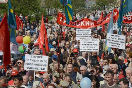 «Антинародное правительство Медведева должно быть отправлено в отставку!» Шествие и митинг в Москве