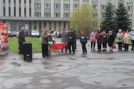 Кострома. «Угощаем кашей по-солдатски и чаем» 