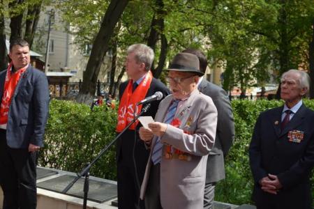 Первомай в Туле: красным не по пути с сине-голубыми!