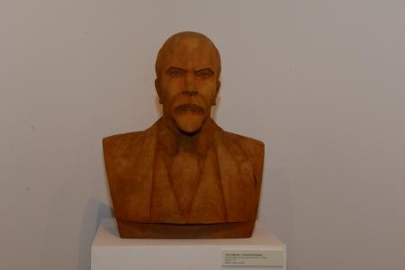 Г.А. Зюганов посетил выставку, посвященную жизни и деятельности В.И. Ленина и И.В. Сталина