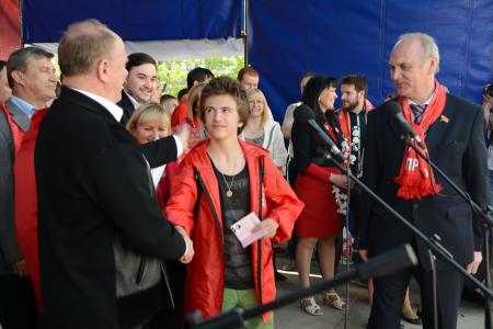 «Антинародное правительство Медведева должно быть отправлено в отставку!» Шествие и митинг в Москве