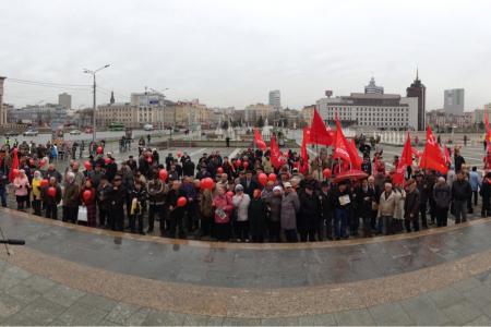 Позор властям Татарстана. Депутатов Госсовета Х.Г.Миргалимова, А.В.Прокофьева, а также активиста Р.Гайфулина задержала полиция якобы за несанкционированное первомайское шествие