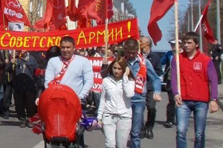 Ульяновск. Цветы к Вечному огню