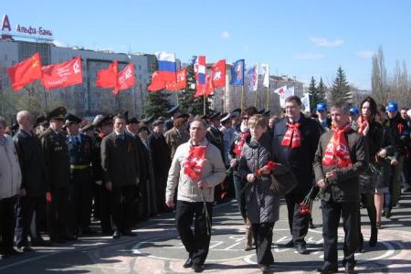 Пермский край. Цветы в честь победителей!