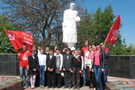В Белгороде коммунисты и их сторонники приняли участие в мероприятиях в честь Дня Победы