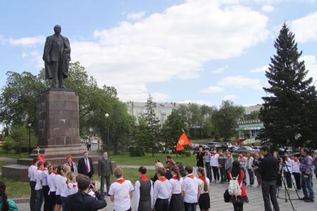 Экологическая акция "Сосенки". Как отметили День пионерии в Омской области