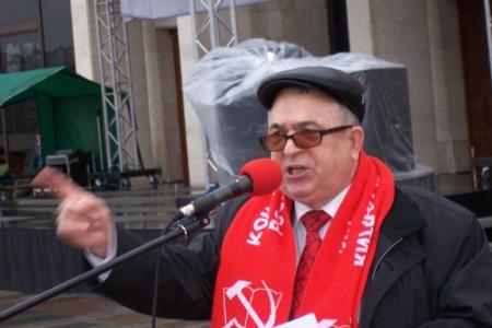 Несмотря на запреты, коммунисты Казани отметили Первомай традиционным митингом и шествием до площади Свободы
