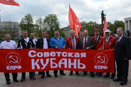 6 мая Г.А. Зюганов провел встречи в столице Республики Крым - городе Симферополе
