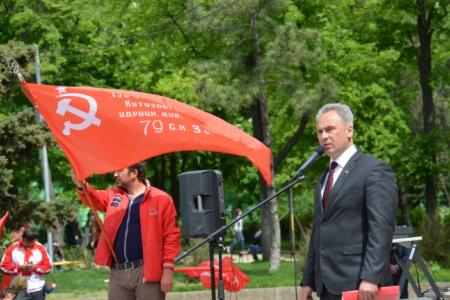 Ростовчане почтили минутой молчания подвиг героев в  Великой Отечественной войне
