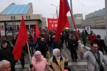 Позор властям Татарстана. Депутатов Госсовета Х.Г.Миргалимова, А.В.Прокофьева, а также активиста Р.Гайфулина задержала полиция якобы за несанкционированное первомайское шествие