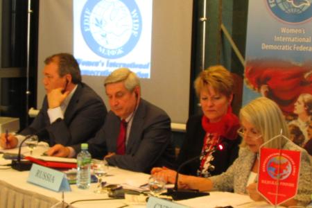 Репортаж в «Свободной прессе» с московского форума международной демократической федерации женщин