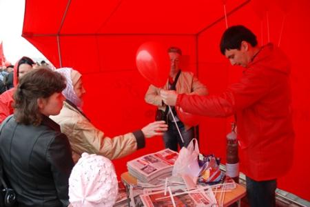  Первомай в Татарстане. «Сегодня вся Россия знает, хулиганам в Казани пройти по центру города – можно, а тем, кто хочет соблюдать закон – нет!»