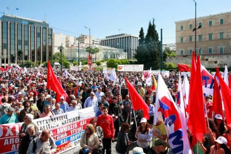 Греция: Красный Первомай, передовой рабочий класс