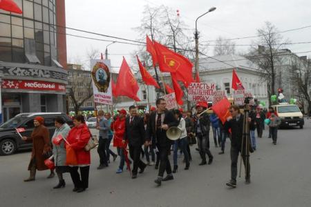 Пермский комсомол принял участие в Первомайской демонстрации
