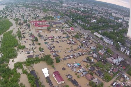 Коммунисты Алтайского края организовали пункты сбора гуманитарной помощи для пострадавших от наводнения