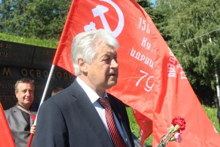 Новгородские коммунисты почтили память погибших в годы Великой Отечественной Войны