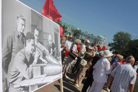 Свердловские коммунисты отметили трагическую годовщину начала Великой Отечественной войны