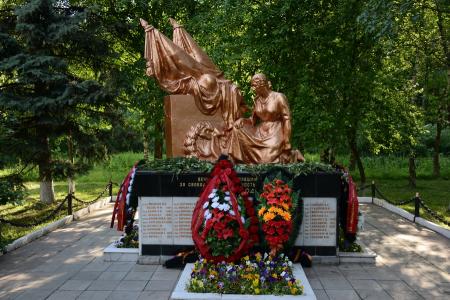 Коммунисты на переднем крае борьбы за экономические и социальные права трудящихся