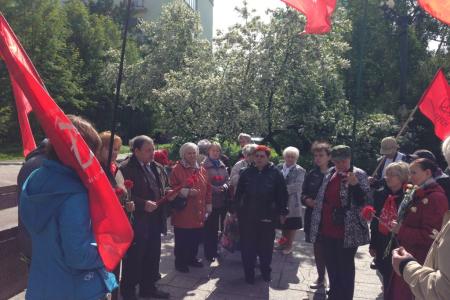 Мурманская область. Коммунисты почтили память павших за свободу и независимость нашей Родины