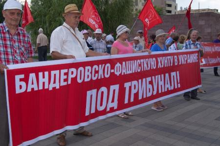 Коммунисты Кубани отметили день начала Великой Отечественной войны митингами, пикетами, автопробегами и сбором средств в помощь жителям Новороссии