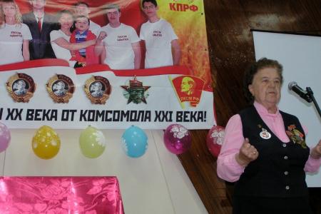 Комсомольцы Адыгеи провели торжественное собрание в честь девяностолетия становления местной комсомольской организации