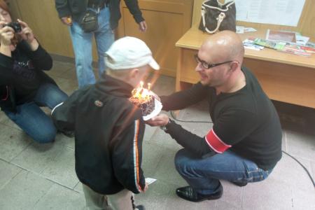 Коммунисты и комсомольцы Белгородской области оказывают систематическую помощь беженцам с Юго-Востока Украины