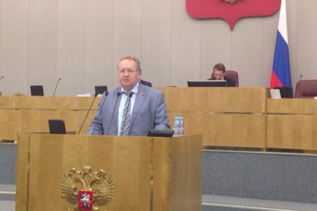 С.П.Обухов о практике беспартийного лидерства в политических партиях: Нужно отказаться от генномодифицированных партий с телом европейской партии, но с беспартийной головой в духе американского слоно-осла
