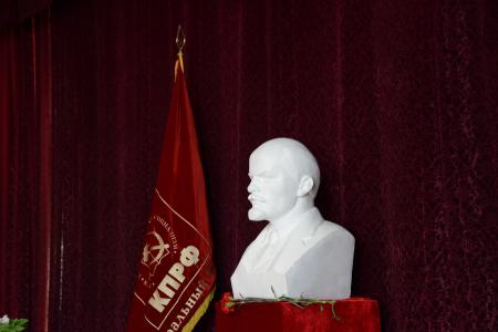 Коммунисты на переднем крае борьбы за экономические и социальные права трудящихся