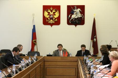 Москва. «Не уберёте миграционный центр - устроим второе Бирюлёво!». В столичном районе Бибирево назревает серьёзный конфликт 