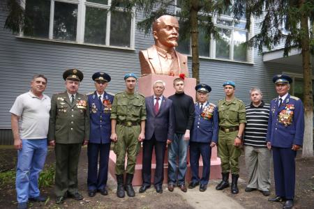 Липецкая область. Открытие памятника В.И. Ленину на военном аэродроме