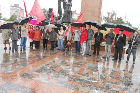 Иваново. Митинг памяти Героев, освободивших нашу Родину от фашистов