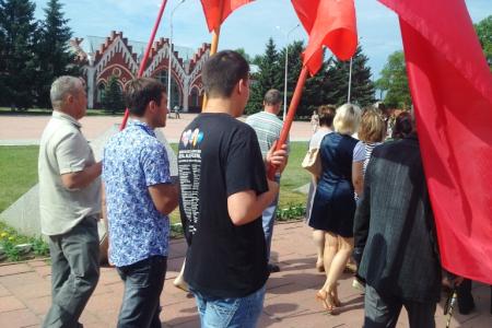 Амурские коммунисты 22 июня провели возложения цветов к памятникам воинам-амурчанам