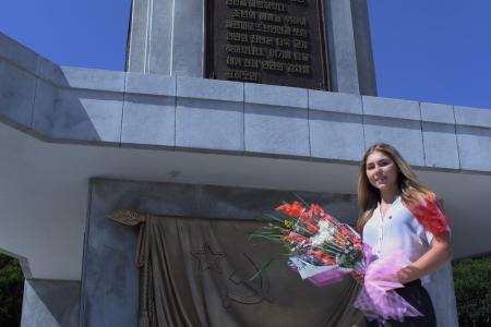 Путешествие в сказку. "Железная девочка" и комсомолка Марьяна Наумова посетила Северную Корею