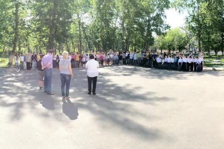 Челябинск. Спортинвентарь для ребят ко Дню защиты детей