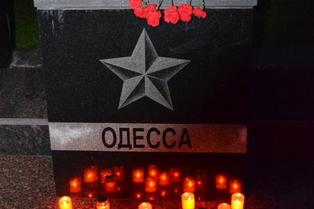 «Помним, скорбим, гордимся». Тульские коммунисты и комсомольцы провели ряд мероприятий в День памяти и скорби