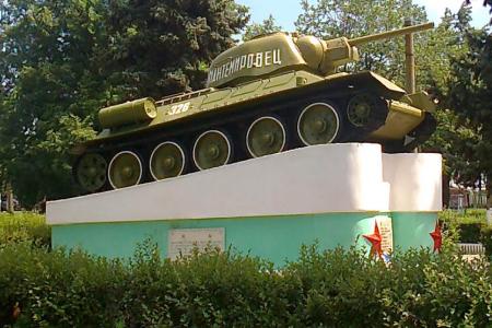 Воронежская область. Депутаты-коммунисты посетили поселок Кантемировка